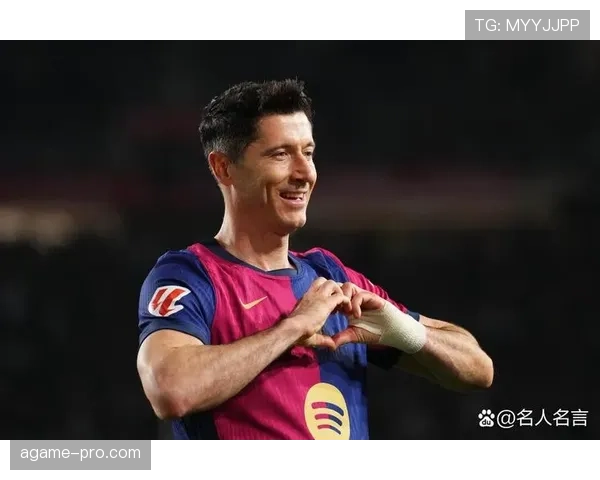 莱万多夫斯基单赛季进球能力解析：产量上限是否达到历史级